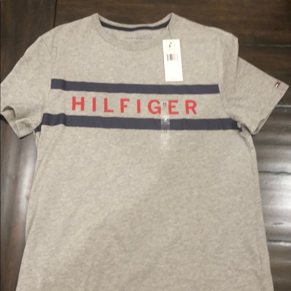 tommy hilfiger t-shirt